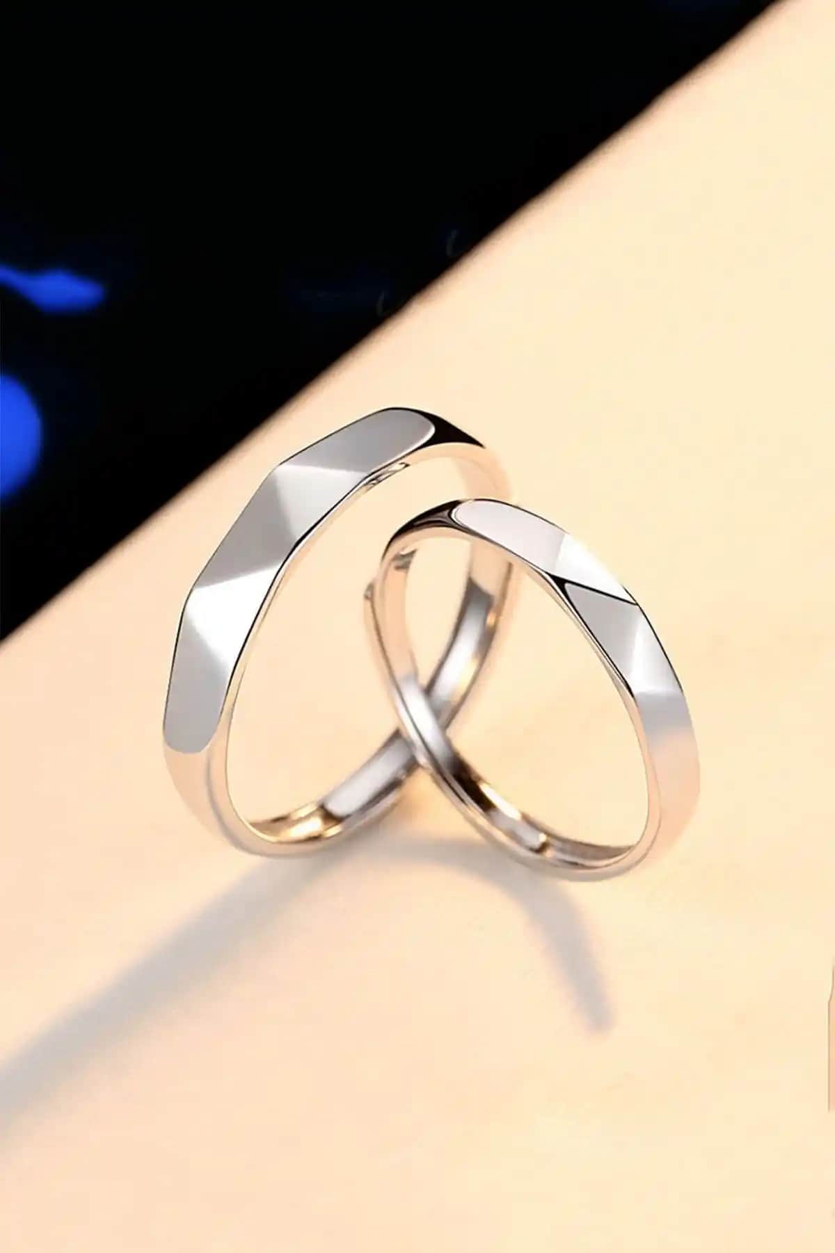 Sahira Jewelry Klasik Köşeli Gümüş Kaplama Ayarlanabilir Alyans Yüzük - Zarif ve Dayanıklı Tasarım