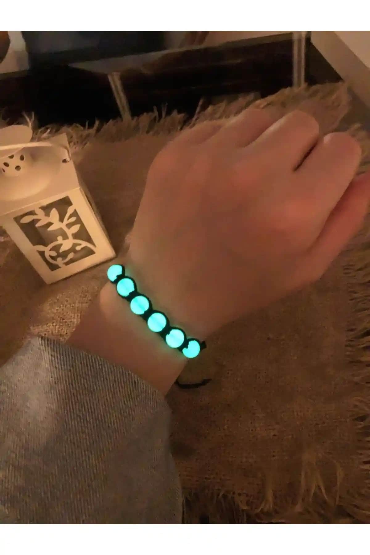 Sewer Karanlıkta Parlayan Orijinal Kedi Gözü Bileklik Doğal Taşlı Şık Takı