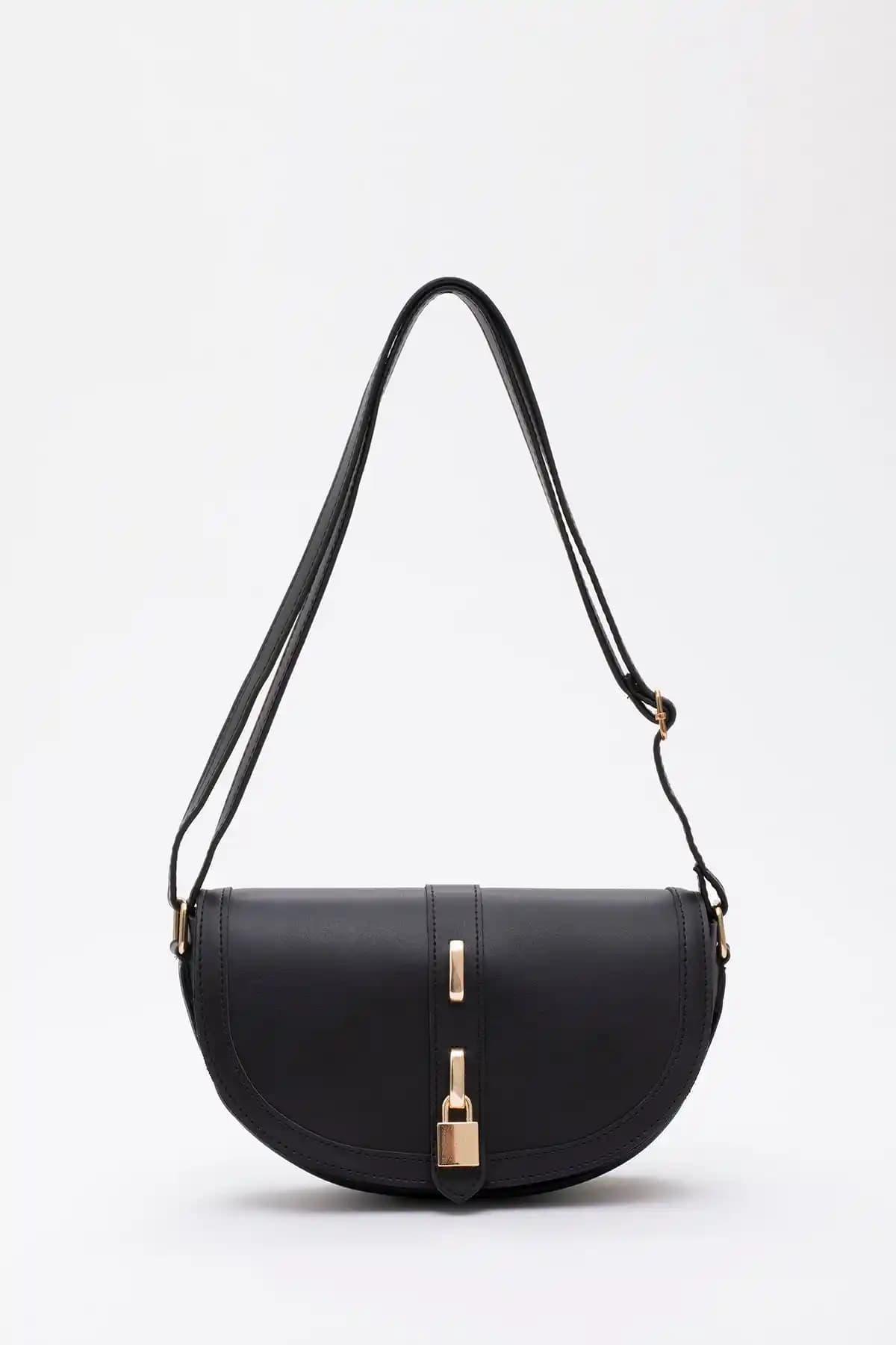 Shaka Siyah Shk92 Kilit Detaylı Suni Deri Tek Bölmeli Çanta, Şık ve Kullanışlı Tasarım