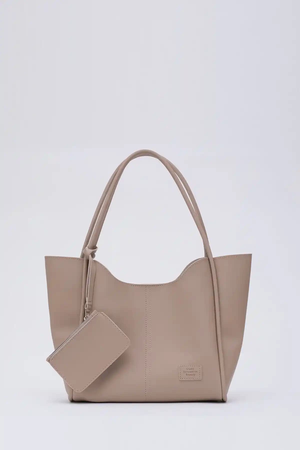 Shaka Vizon Shk108 ve Shk76 Kadın Çantaları Karşılaştırması: Özellikler ve Kullanıcı Yorumları