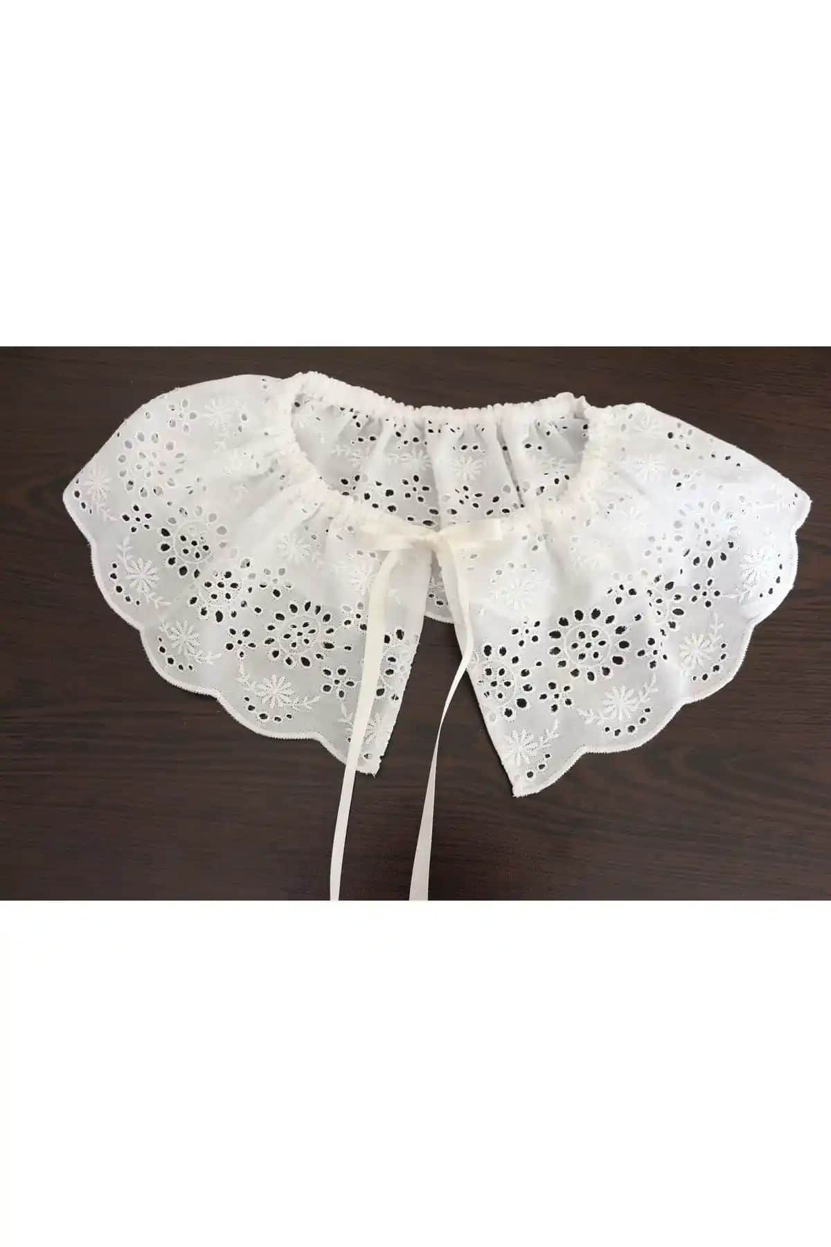 Sherlock Home Seyyar Fisto Yakalık: Şık ve Pratik Günlük Aksesuar