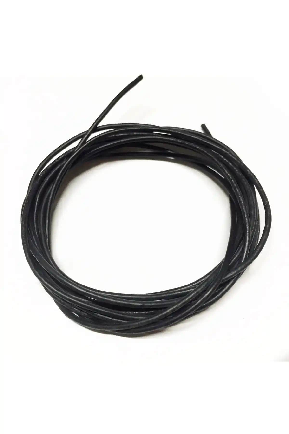 Siyah Gerçek Deri Takı Bileklikleri ile Tarzınızı Yükseltin ve Uzun Ömürlü Şıklık Sağlayın