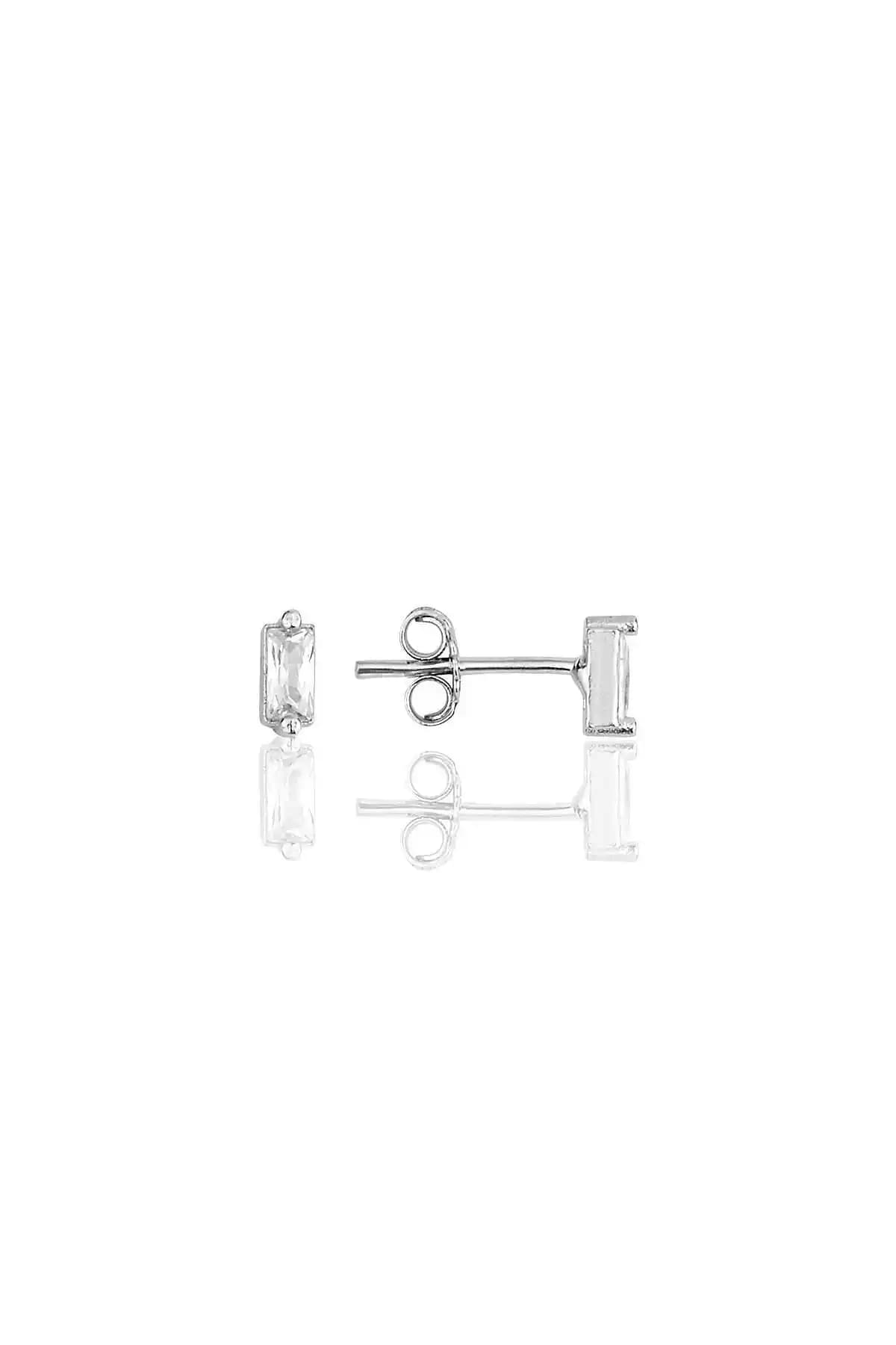 Söğütlü Silver Gümüş Rodyumlu Zirkon Baget Taşlı Küpe - Zarif ve Dayanıklı Tasarım