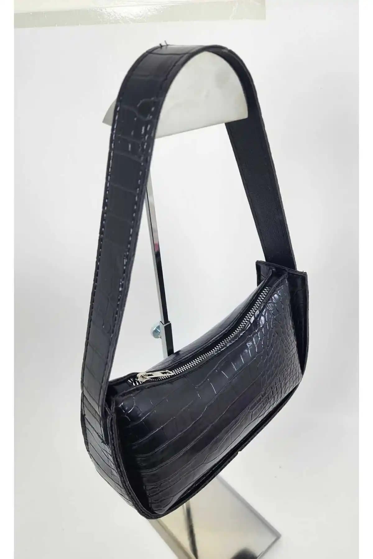 STEEPOLO Baget Desenli Siyah Çanta Günlük ve İş Hayatına Uygun Şık Tasarım