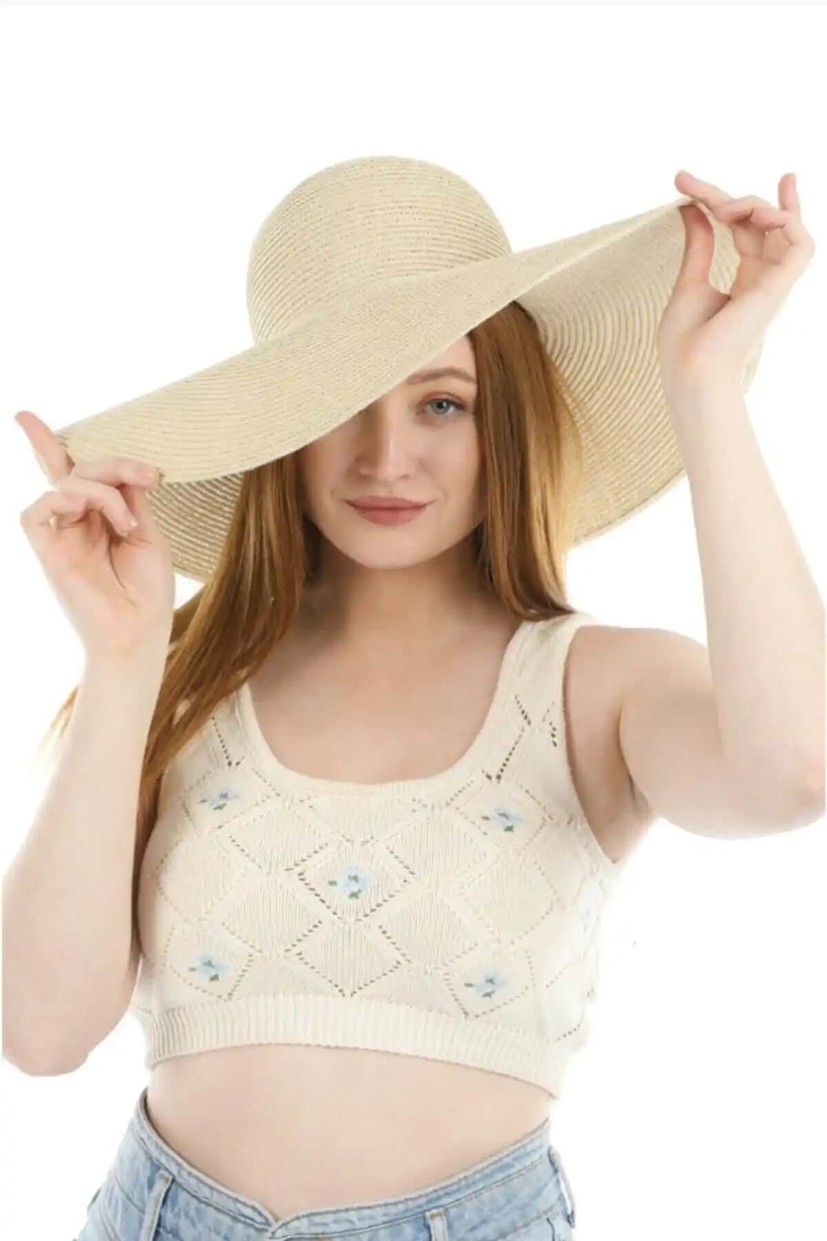 SUVE GOLD Kadın Hasır Plaj Şapkası Bej: Güneşten Koruyan Şık ve Hafif Aksesuar