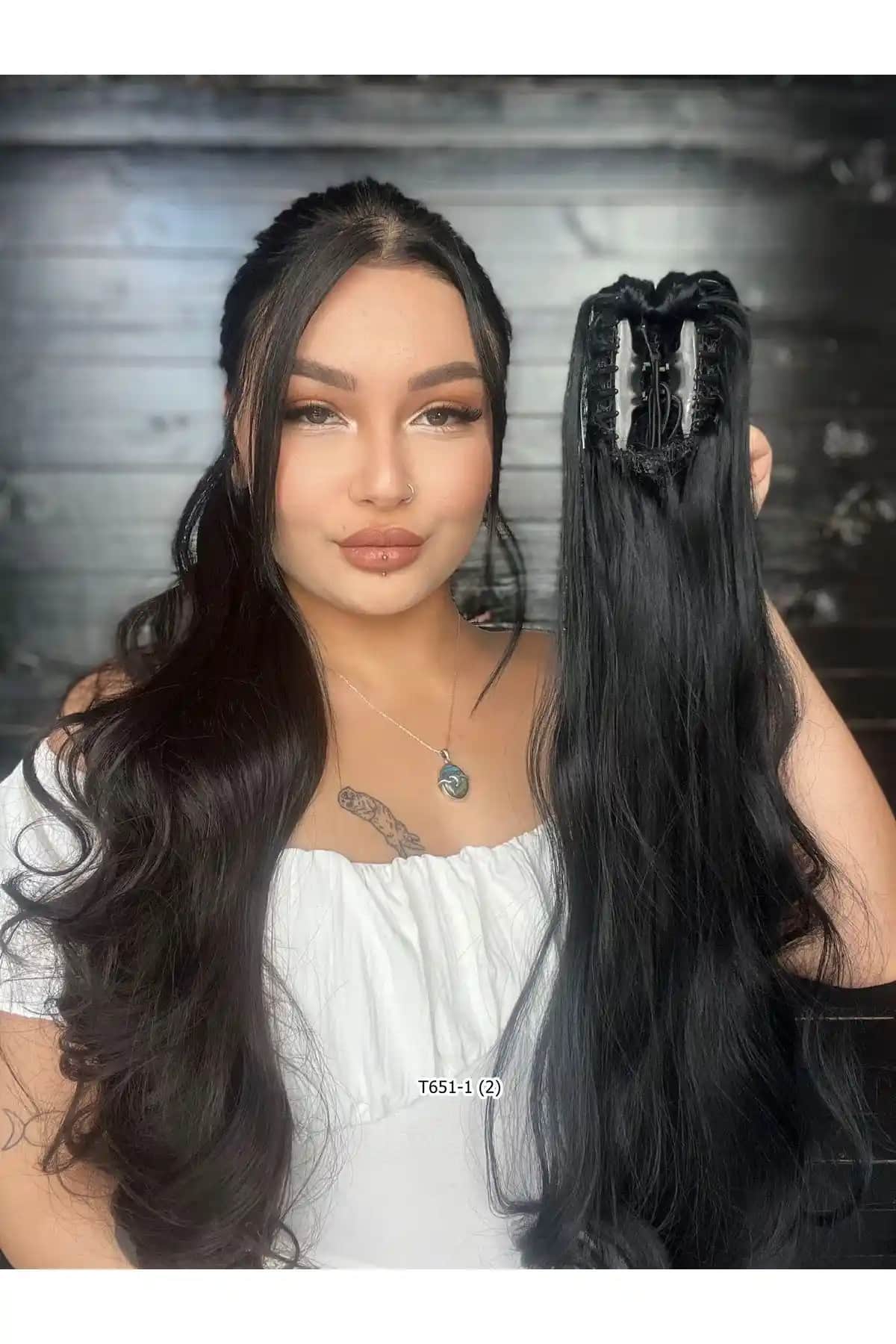 Suza Peruk Tak ve Çık Tokalı Dalgalı At Kuyruğu Siyah 80cm - Doğal ve Pratik Saç Aksesuarı