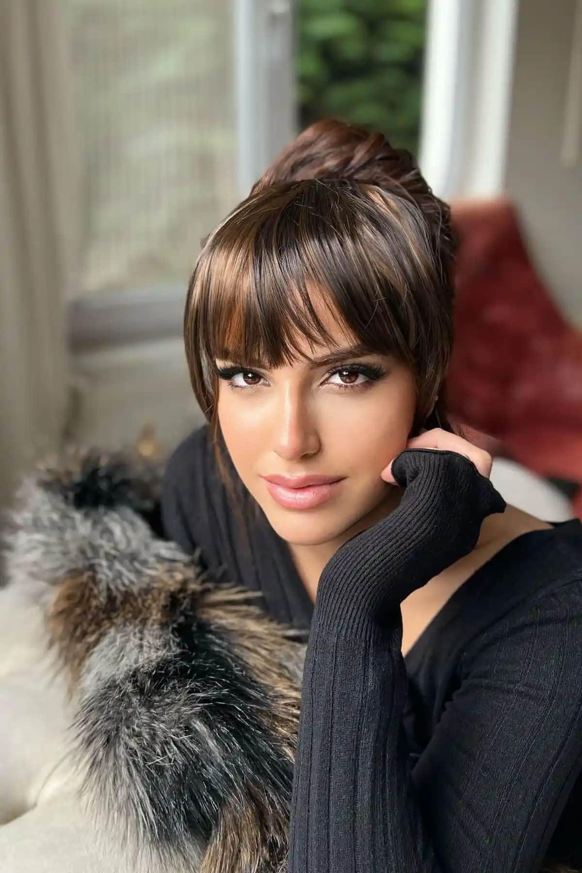 Takıştır Takma Kahkül: Doğal Görünüm ve Kullanım Kolaylığı Sunan Modern Saç Aksesuarı