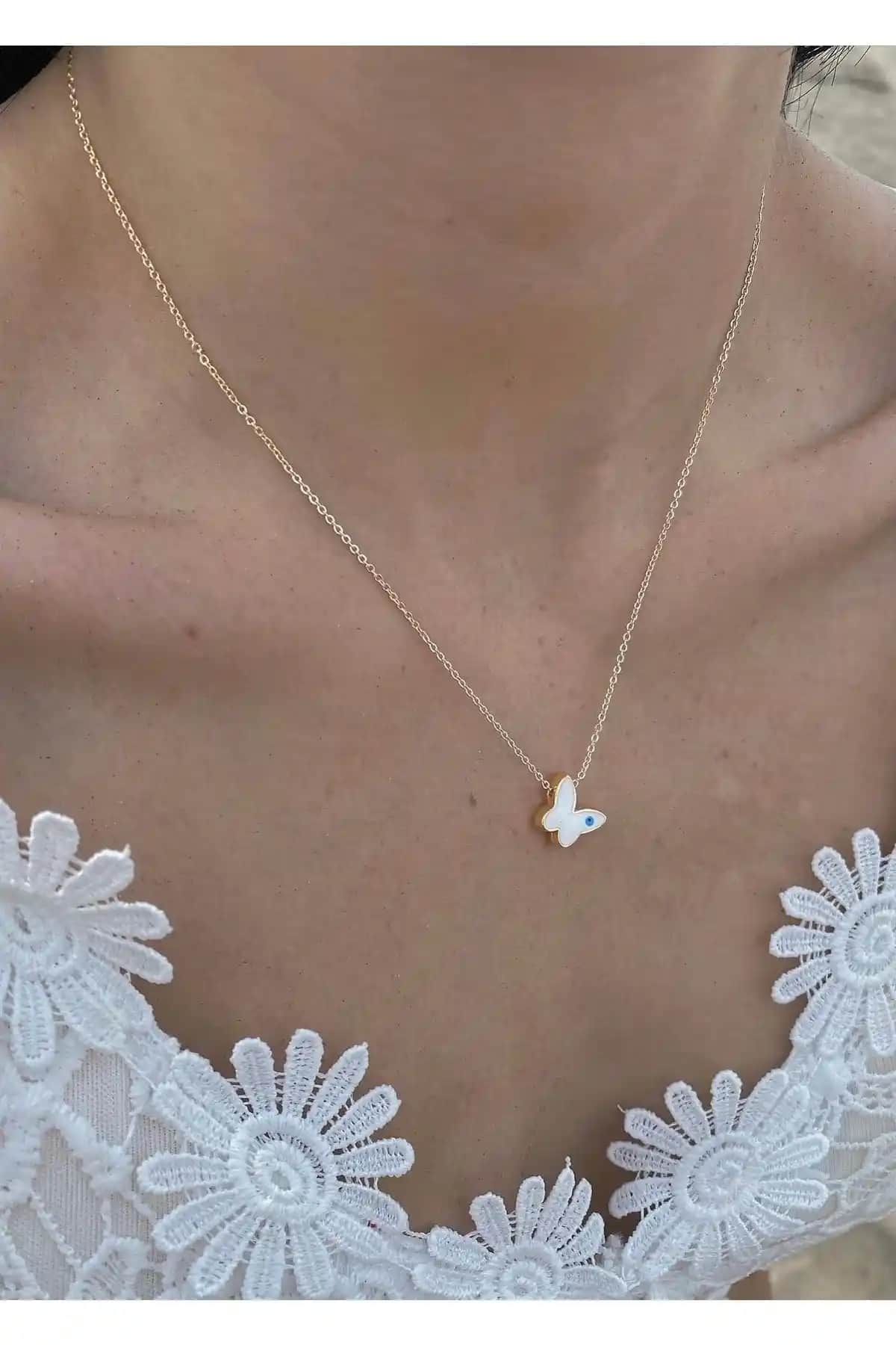 Takıtarzım Kelebek Nazarlı Mineli Kolye Günlük Kullanım ve Stil İpuçları