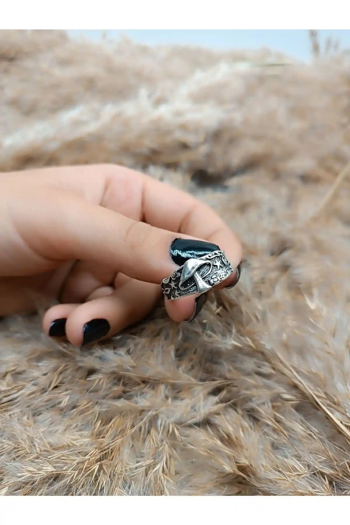 Vesaire Accessories Mantar Model Antik Eskitme Gümüş Kaplama Yüzük - Şık ve Dayanıklı Tasarım