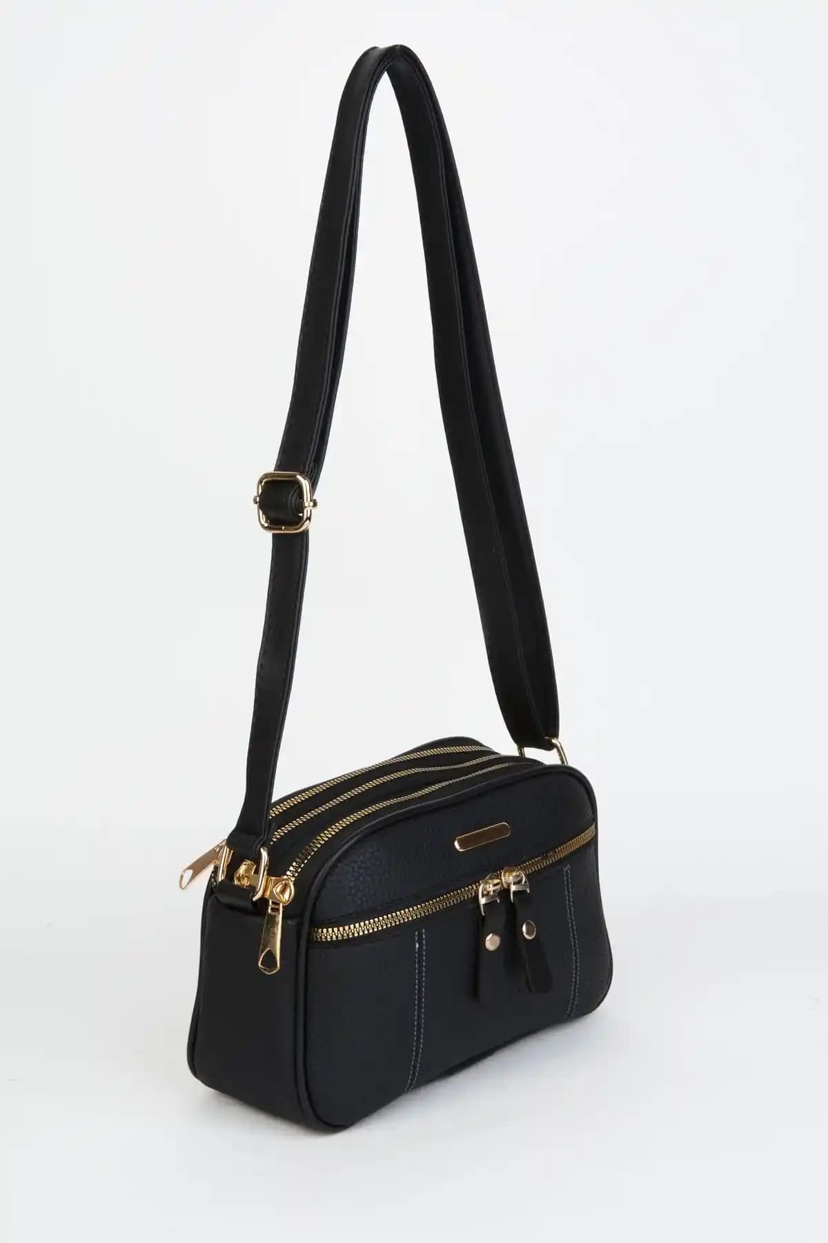 Vivaq Kadın Siyah 4 Bölmeli Suni Deri Çanta Günlük ve Şık Kullanım İçin Uygun