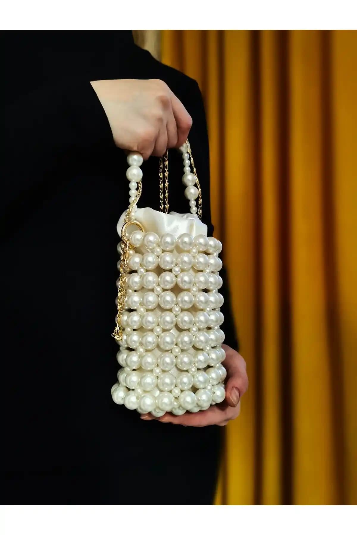 Vivozza Silindir İnci Çanta: El Yapımı Zarif ve Sürdürülebilir Aksesuar