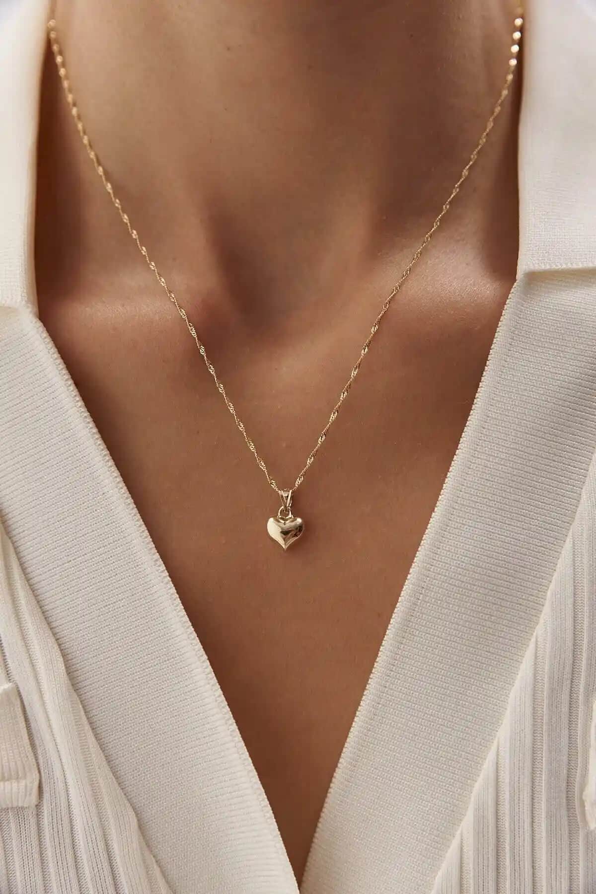 Yavuz Kuyumculuk Altın Singapur Zincir Kalp Kolye: Zarif ve Dayanıklı Takı Seçenekleri