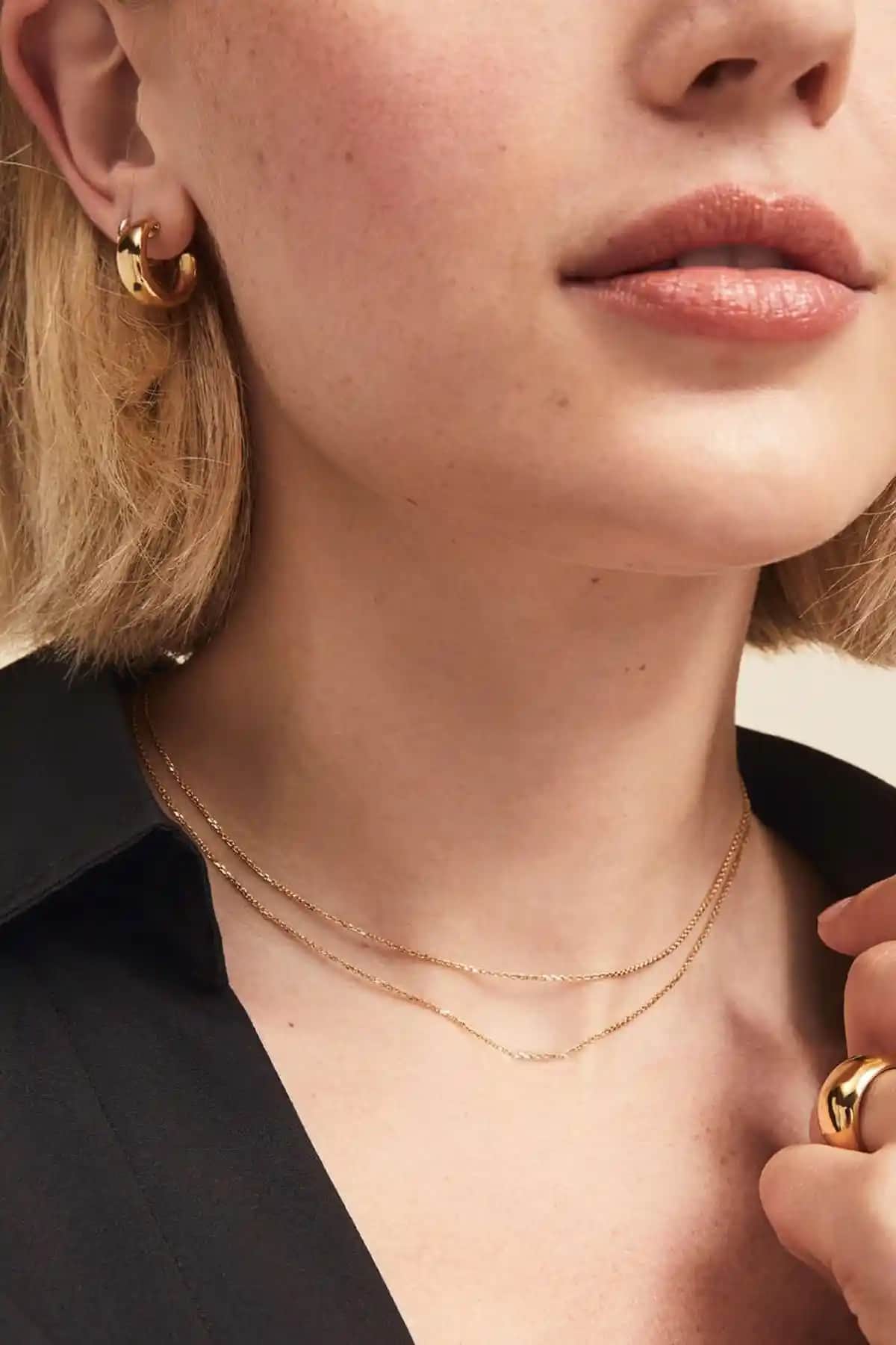 Yeni Obsessions İnce Zincir Kısa İkili Kolye: Modern ve Zarif Tasarım ile Günlük Şıklık