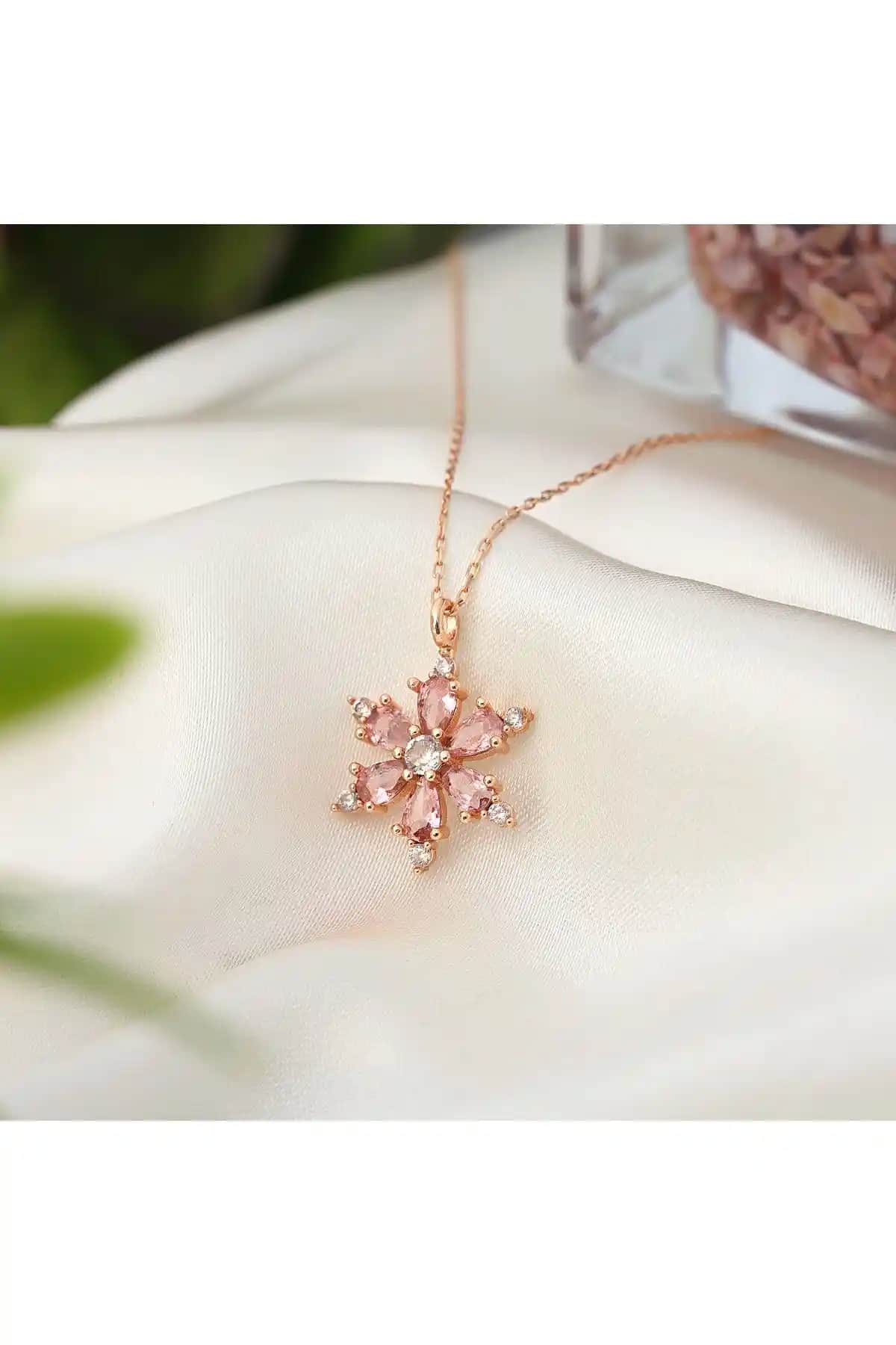 Zanaatsilver 925 Ayar Gümüş Pembe Rose Kaplama Lotus ve Kamelya Çiçeği Kolye