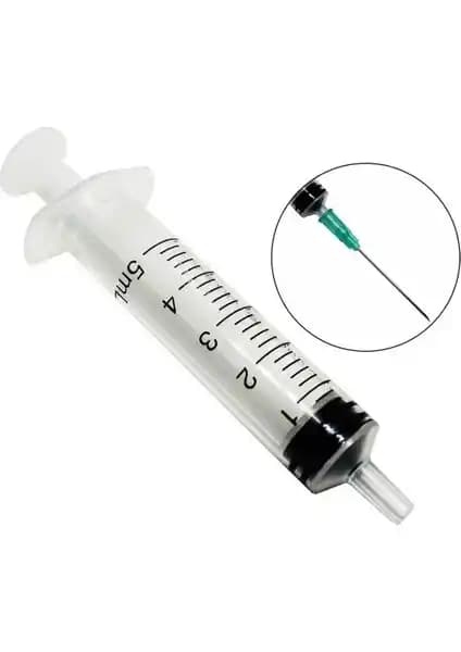 Ayset 5 cc Yeşil Uçlu Enjektör Şırınga: Güvenilir ve Pratik Tıbbi Malzeme