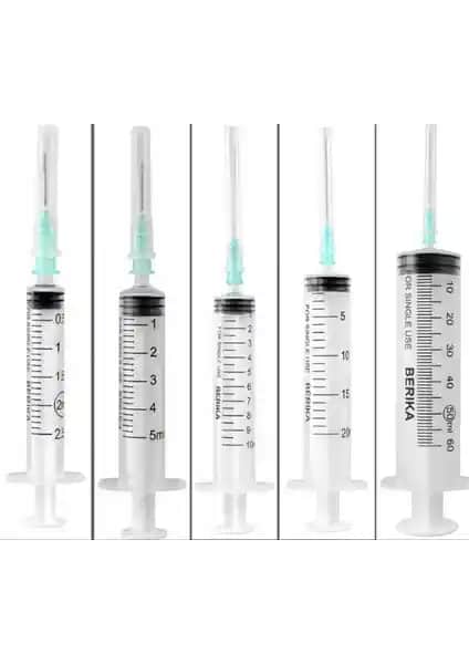 Berika 10 cc Yeşil Uçlu Enjektör: Sağlık ve Güvenliği Bir Arada Sunan Pratik Çözüm