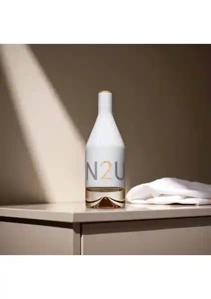 Calvin Klein IN2U Edt 150 Ml Kadın Parfümü Modern ve Ferah Kokusu ile Günlük Kullanım İçin Uygun