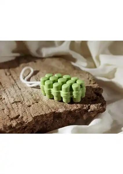 Madame Coco Repertoire Doğal Masaj Sabunu ile Sağlıklı ve Parlak Cilt Bakımı