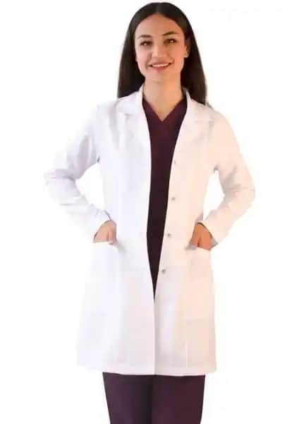 Vayvaylı Gömlek Yaka Orta Boy Beyaz Kadın Laboratuvar Önlüğü Üretimi ve Özellikleri