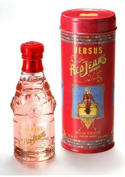 Versace Red Jeans EDT 75 ml Kadın Parfümü Modern ve Ferah Aromasıyla Günlük Şıklık İçin