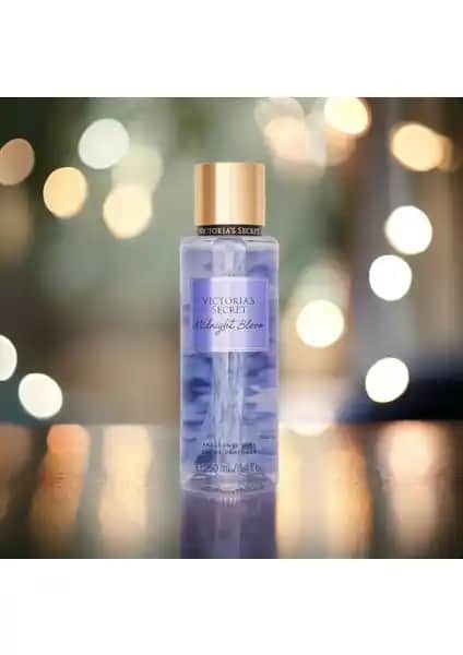 Victoria's Secret Midnight Bloom Vücut Spreyi: Hafif ve Enerjik Bir Koku Deneyimi