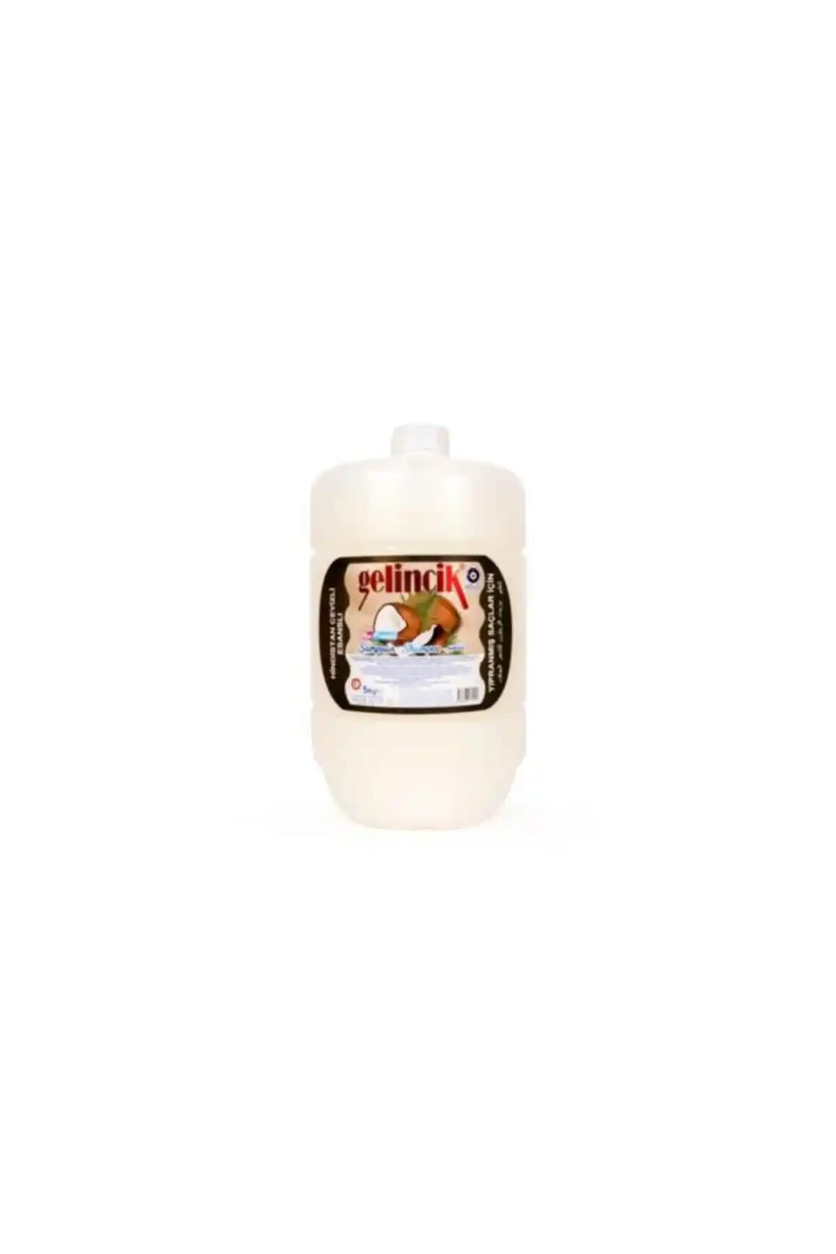 Gelincik Şampuanların Karşılaştırması: Hindistan Cevizi ve Muz Esansı