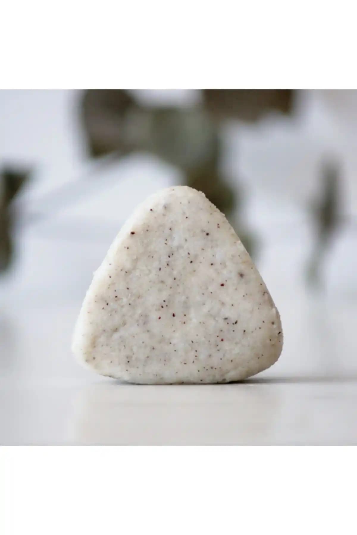 Jardin Naturel ve Polente Natural: Katı Şampuanların Karşılaştırması