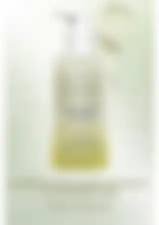 Skin Sensual Deep & Soothing Cleansing Oil ile Cilt Temizliğinde Yenilikler