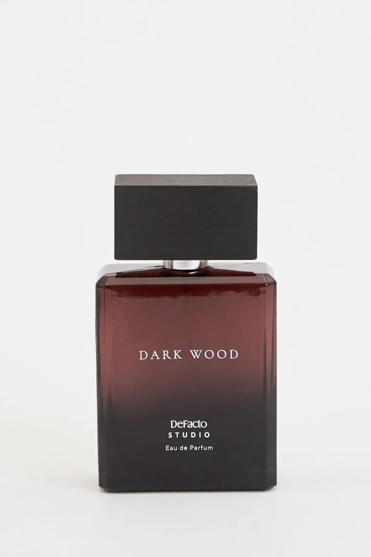 Defacto Erkek Dark Wood Parfüm İncelemesi: Kalıcılığı ve Etkileyici Aroması