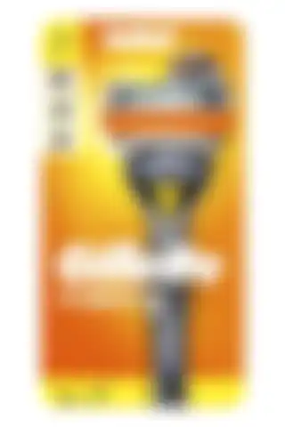 Gillette Fusion 5 Tıraş Makinesi: Konforlu, Ergonomik ve Etkili Tıraş Deneyimi