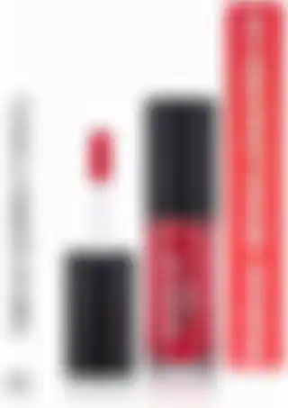 Flormar Water Lip Stain: Yoğun Renk ve Uzun Süre Kalıcılık Deneyimi